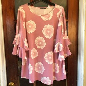 Pink ruffled sleeve top